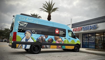 Vehicle Graphics Photo